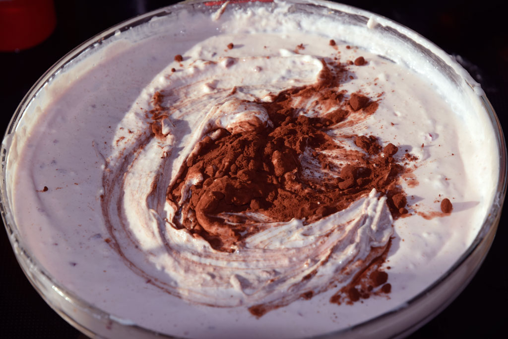 Kirschspeise mit Quark und Joghurt